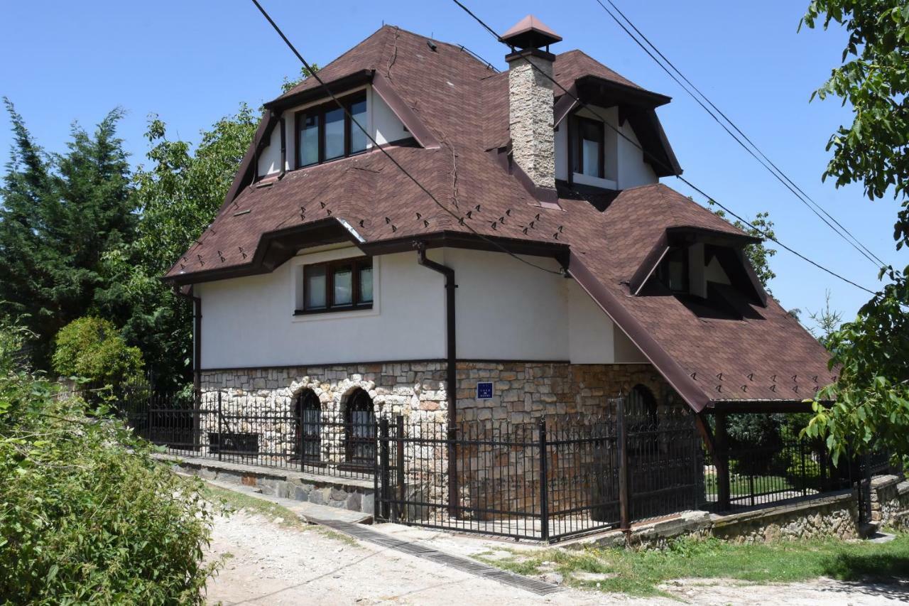 Villa Serz Bitola Esterno foto